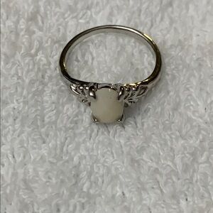 Elegant Silver Ring with Cream Stone